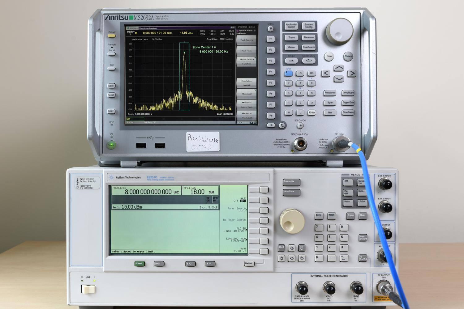 Генератор сигналов Keysight E8257C до 20 ГГц